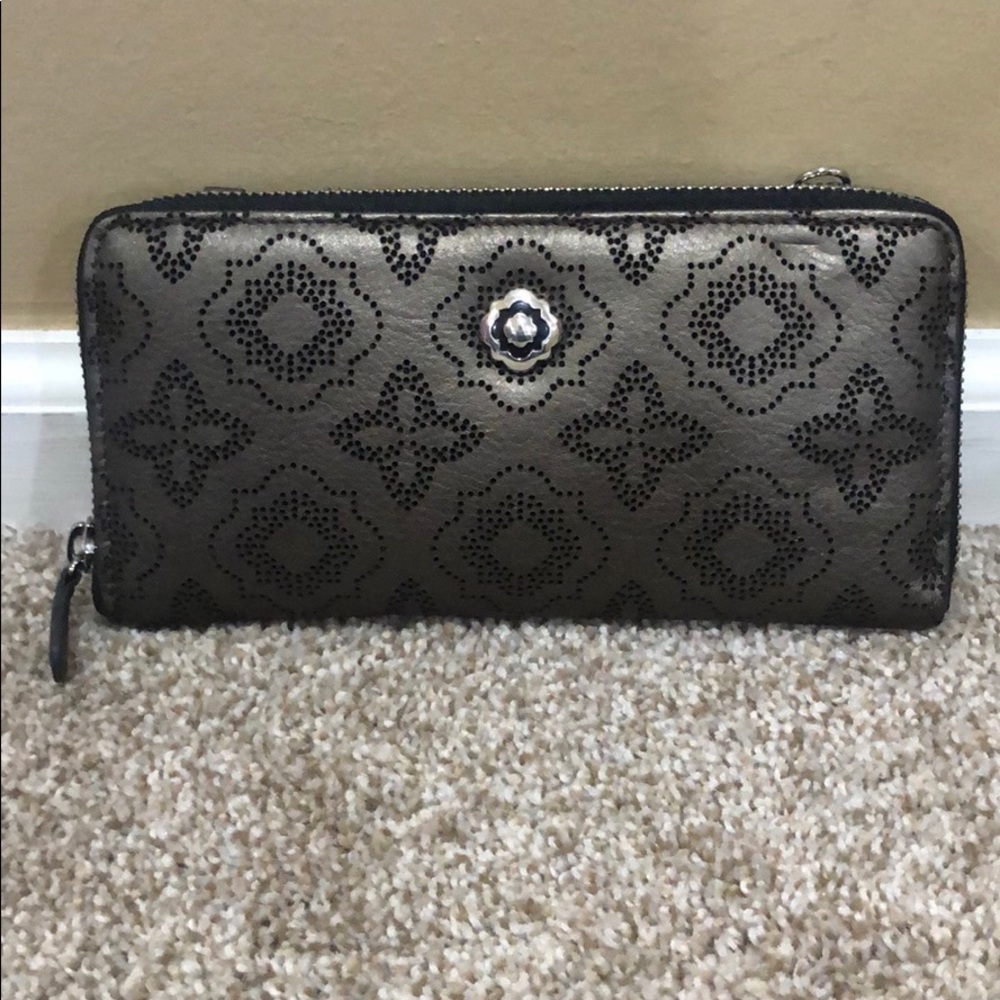 Brighton wallet